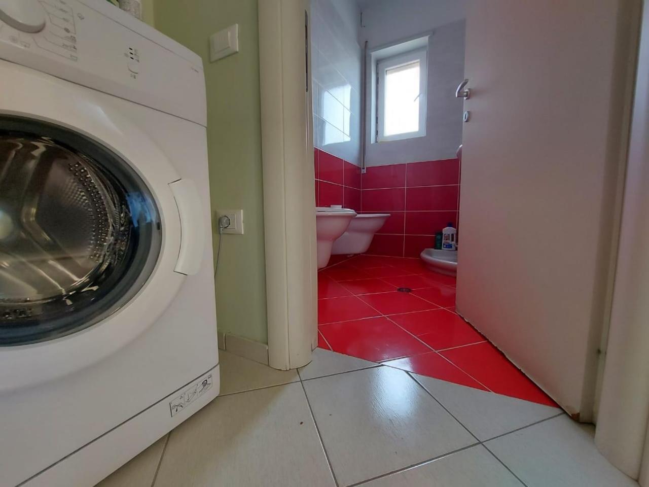 Edan Apartments Вльора Екстер'єр фото