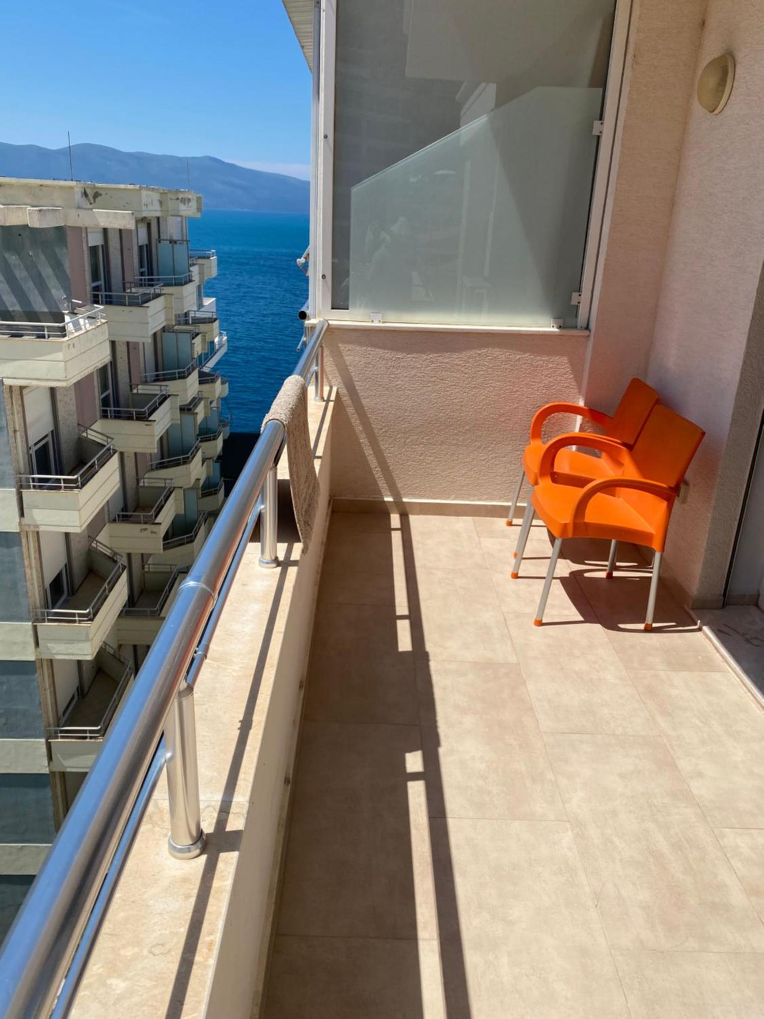 Edan Apartments Вльора Екстер'єр фото