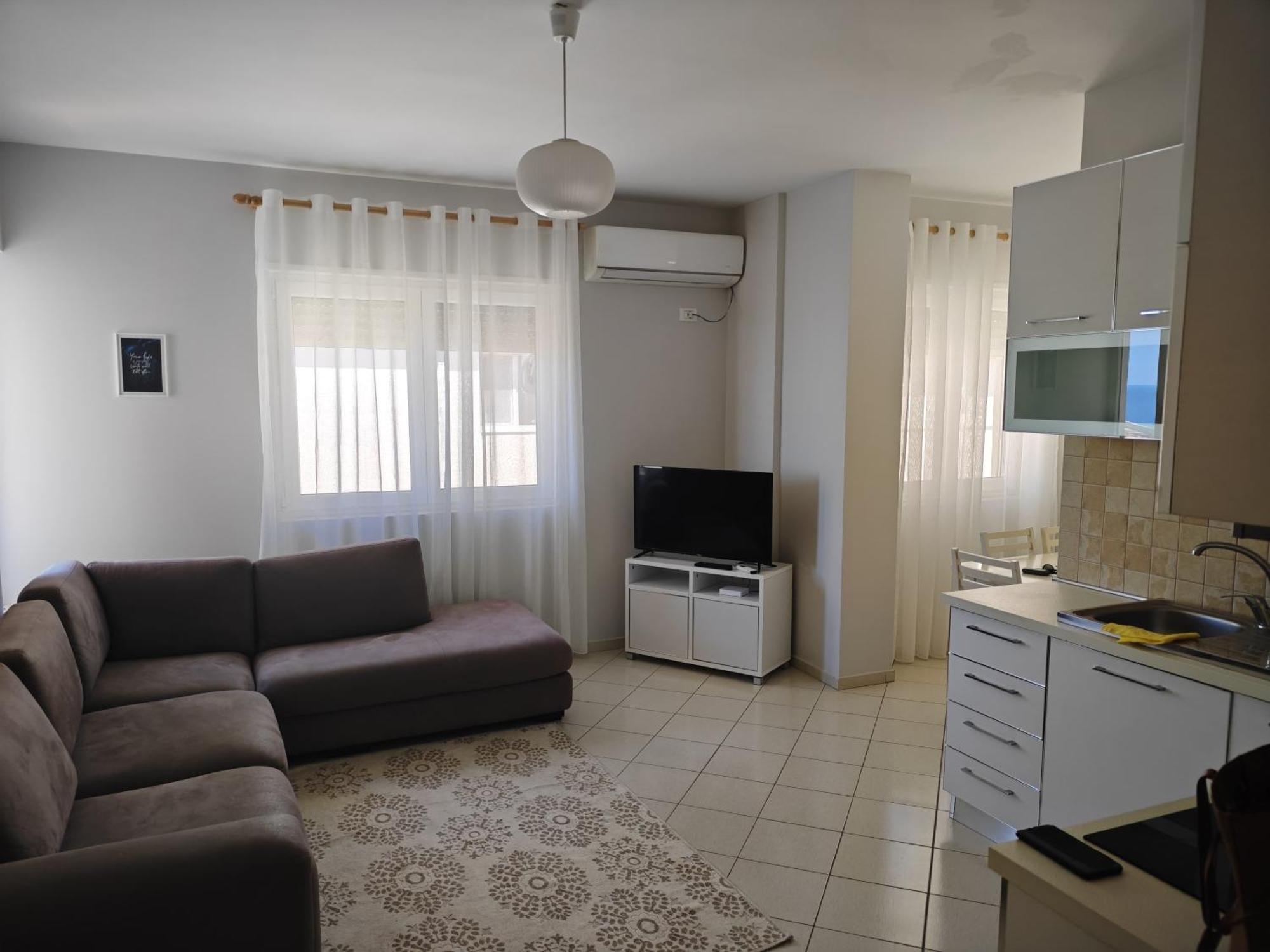 Edan Apartments Вльора Екстер'єр фото